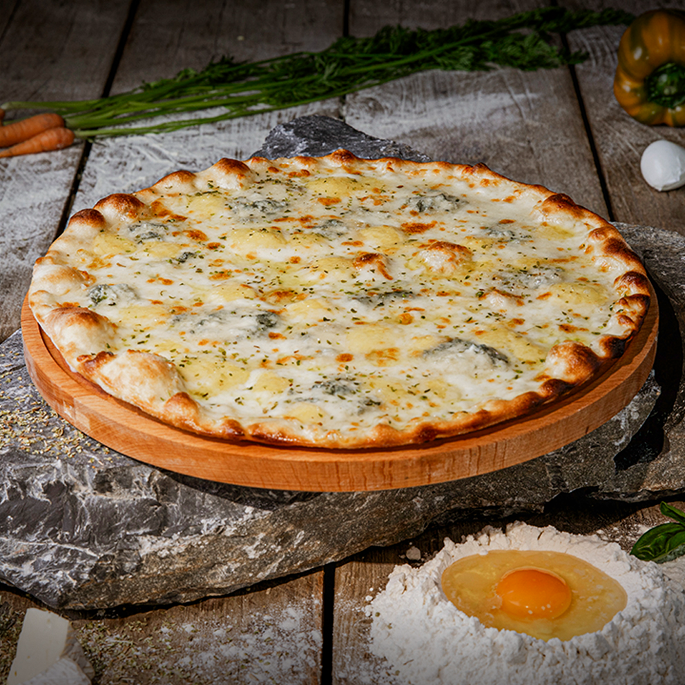 Pizza Quattro Formaggi