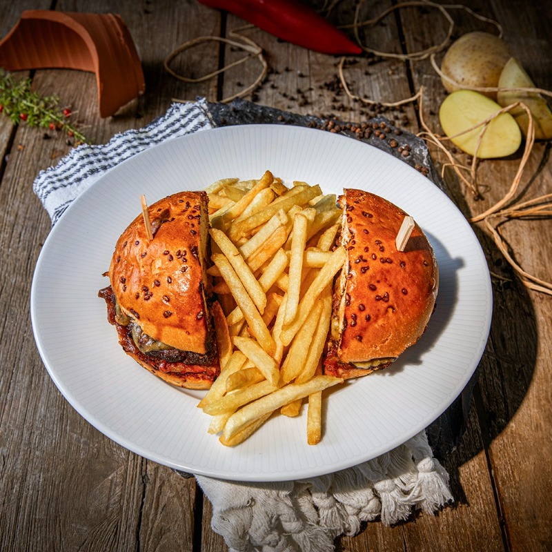 Мясной бургер