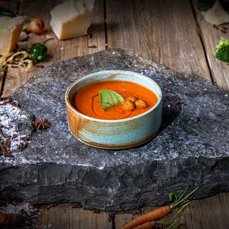 Toskana Usulü Domates Çorbası