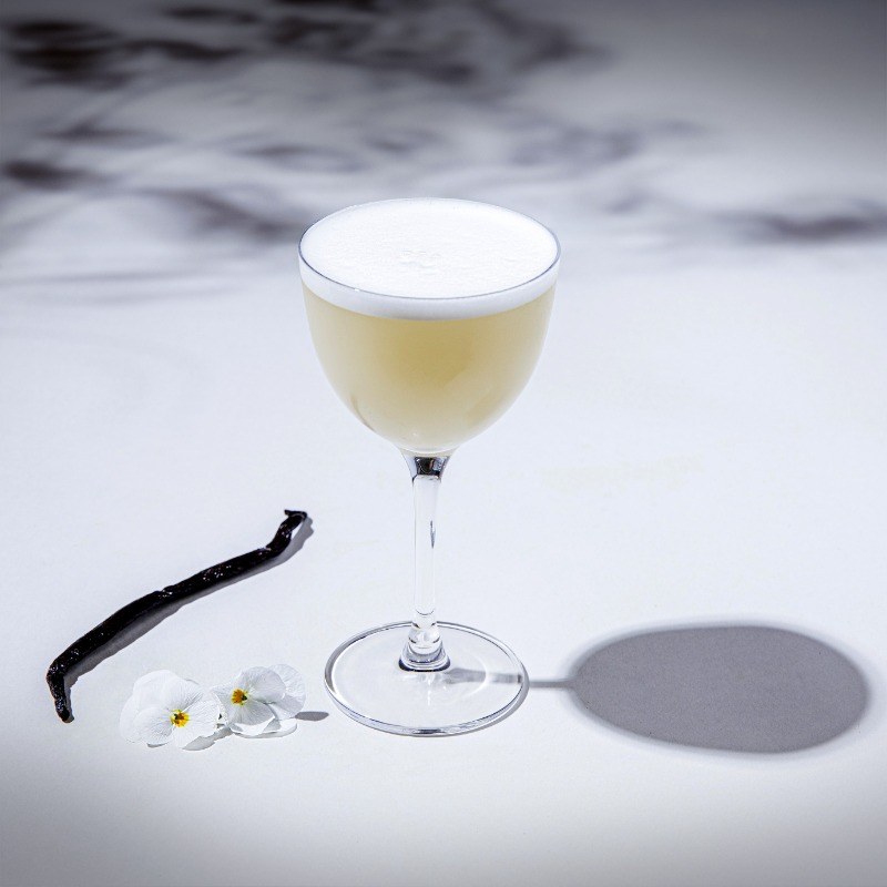 ФИРМЕННЫЕ КОКТЕЙЛИ